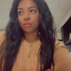 Meet your Posher, Taneisha